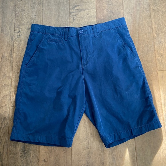 Kenneth Cole Shorts - Picture 3 of 4